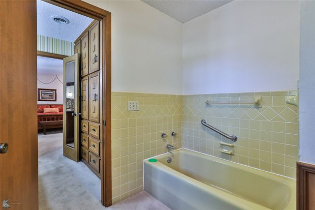 13205 CR 4411, Knox City, TX 79529