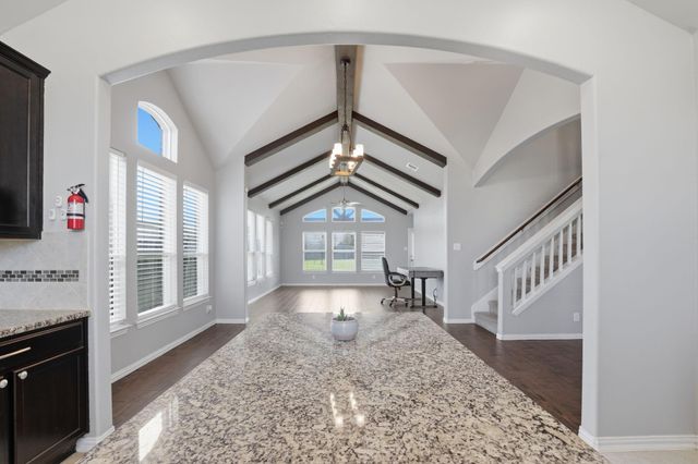 4522 Crescent Lake Circle, Baytown, TX 77521