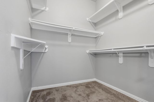 4522 Crescent Lake Circle, Baytown, TX 77521