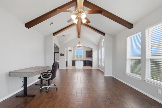 4522 Crescent Lake Circle, Baytown, TX 77521