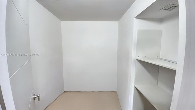 1717 N Bayshore Dr A-1231, Miami, FL 33132