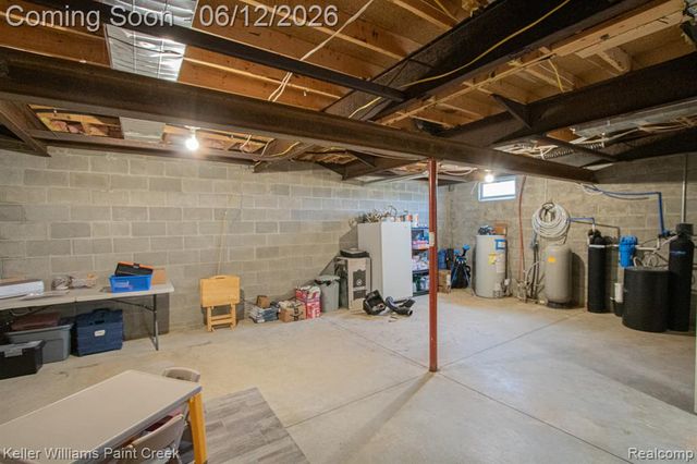 9795 Lambs Road, Wales, MI 48027