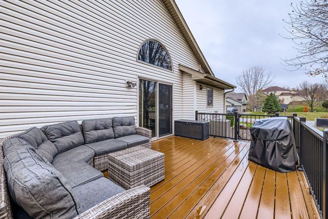 22101 Marie Avenue, Rogers, MN 55374