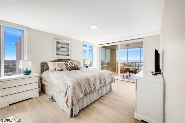 6849 Grenadier BLVD 1704, Naples, FL 34108