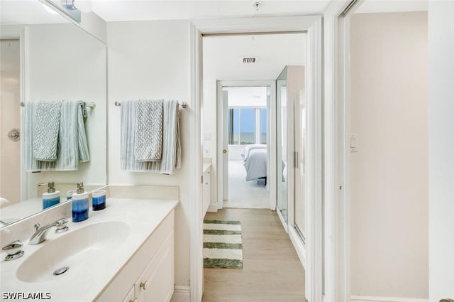 6849 Grenadier BLVD 1704, Naples, FL 34108