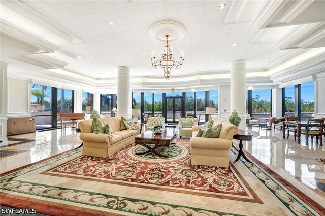 6849 Grenadier BLVD 1704, Naples, FL 34108