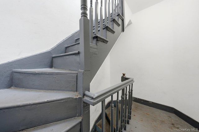 3159 Villa Avenue, Bronx, NY 10468