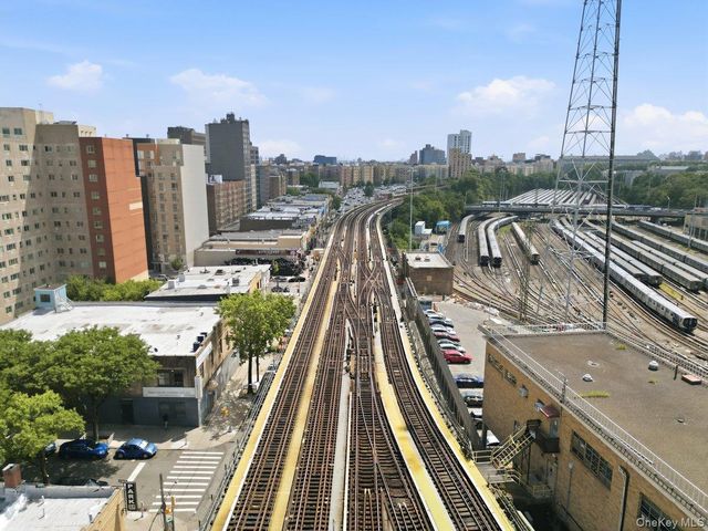 3159 Villa Avenue, Bronx, NY 10468