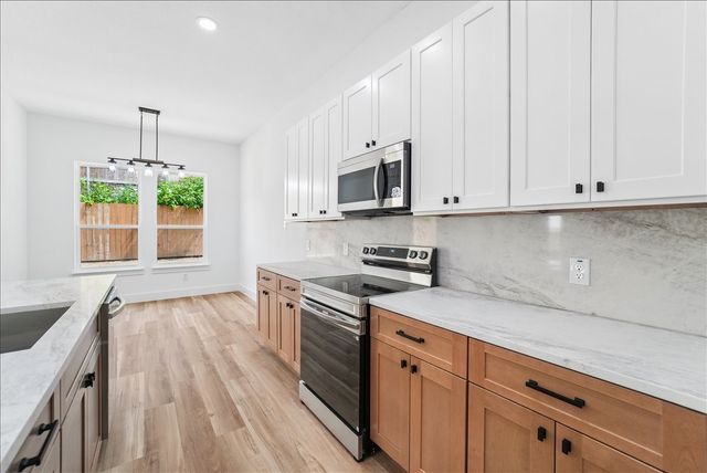 2632 Durham Street, Dallas, TX 75241