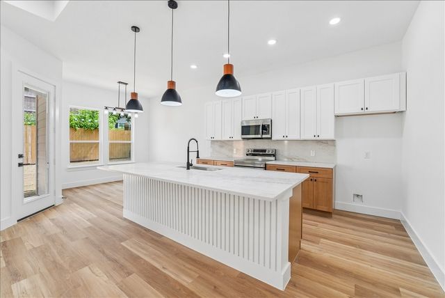 2632 Durham Street, Dallas, TX 75241