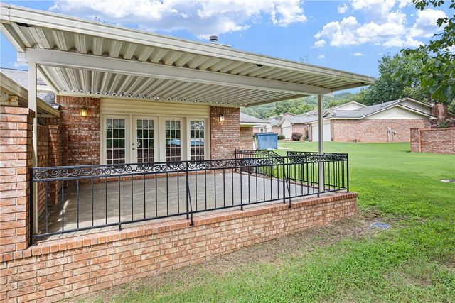 54 Club Road Village, Dover, AR 72837