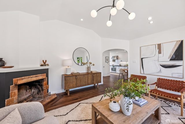 45 Deming Street, San Francisco, CA 94114