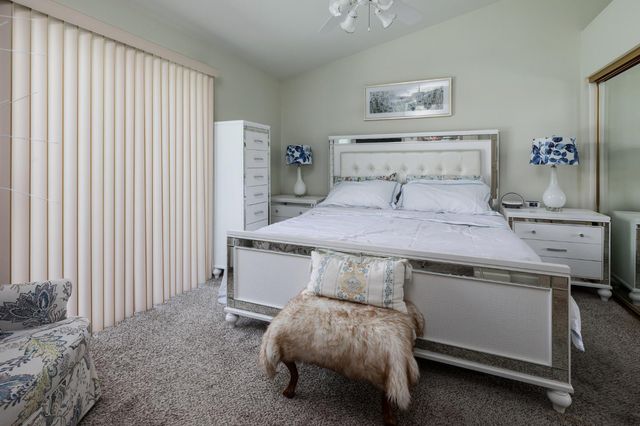 2671 Dennis Avenue, Fresno, CA 93611