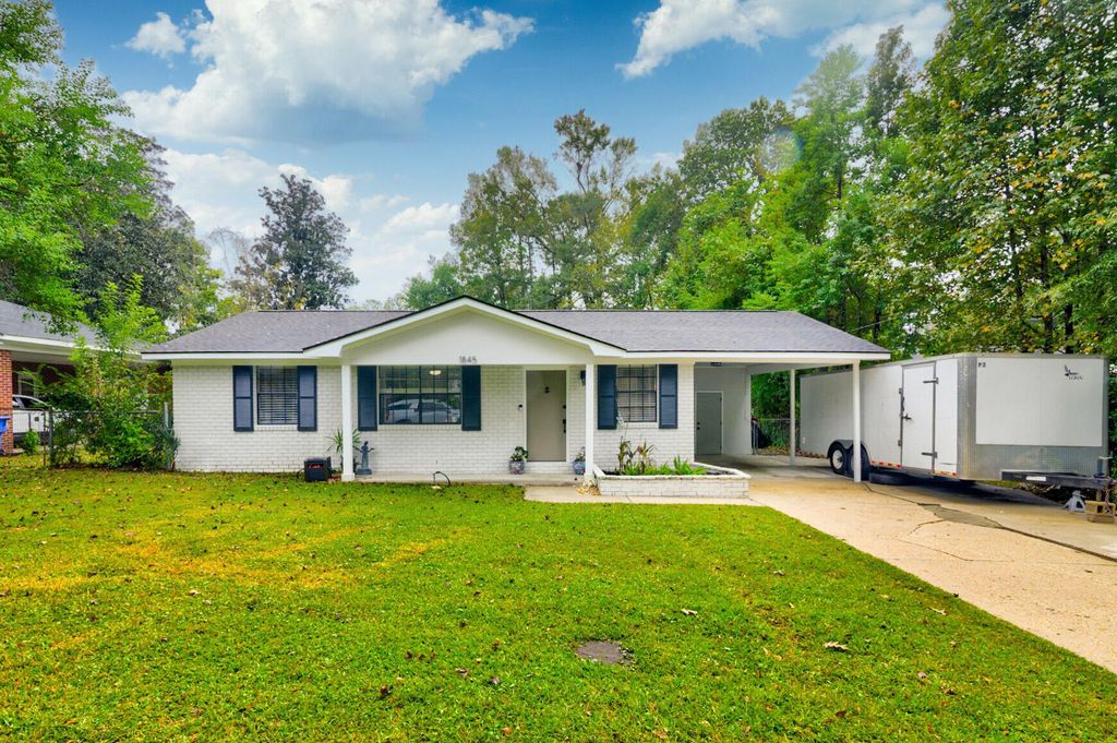 1845 Dogwood Road, Charleston, SC 29414