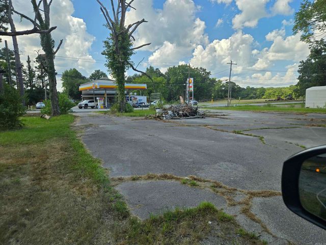 6707 Sulphur Springs Road, Pine Bluff, AR 71603