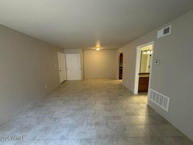 8500 E INDIAN SCHOOL Road 119, Scottsdale, AZ 85251