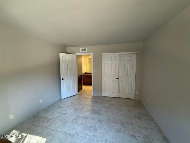 8500 E INDIAN SCHOOL Road 119, Scottsdale, AZ 85251