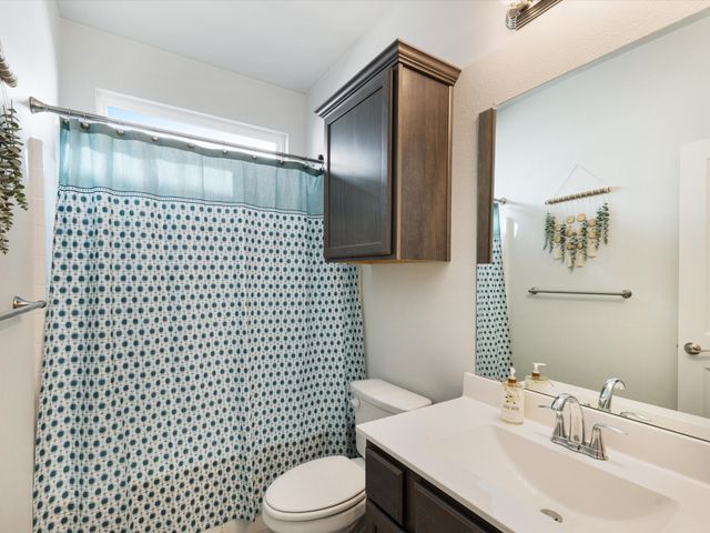 2105 Paxton Way, Denton, TX 76209