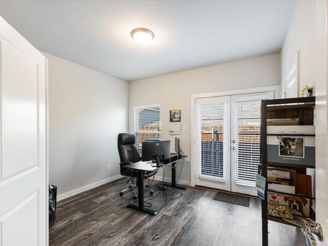 2105 Paxton Way, Denton, TX 76209