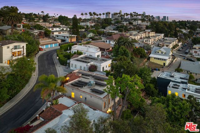 1529 Parmer Avenue, Los Angeles, CA 90026