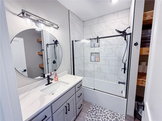 532 NW Aa Highway, Kingsville, MO 64061