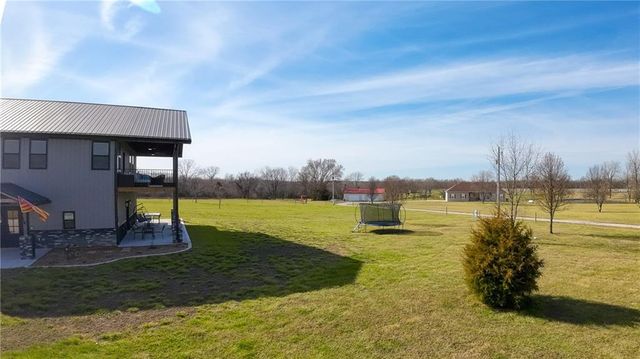 532 NW Aa Highway, Kingsville, MO 64061