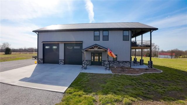 532 NW Aa Highway, Kingsville, MO 64061