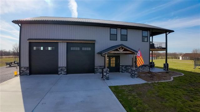 532 NW Aa Highway, Kingsville, MO 64061