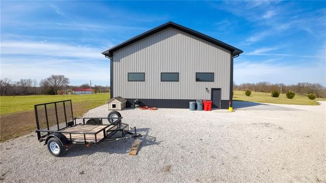 532 NW Aa Highway, Kingsville, MO 64061
