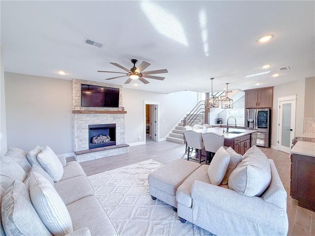 532 NW Aa Highway, Kingsville, MO 64061