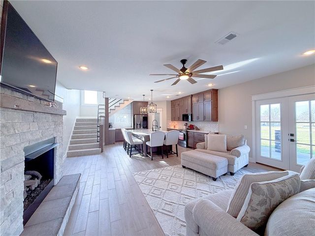 532 NW Aa Highway, Kingsville, MO 64061