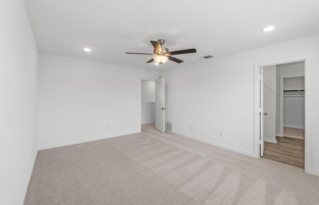 170 Green Berets BND, Jarrell, TX 76537