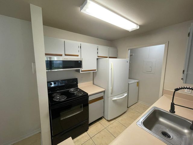 6100 WESTGATE DRIVE 103, Orlando, FL 32835