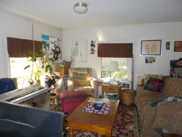 151 Broadway 4, Haverhill, MA 01832