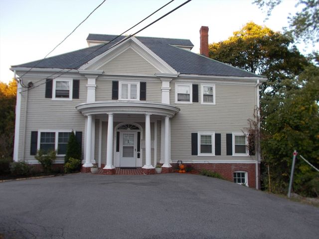 151 Broadway 4, Haverhill, MA 01832