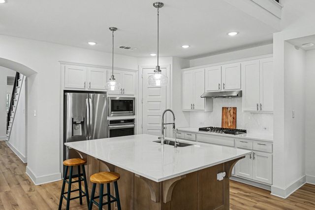 2012 Dappled Grey Avenue, Aubrey, TX 76227