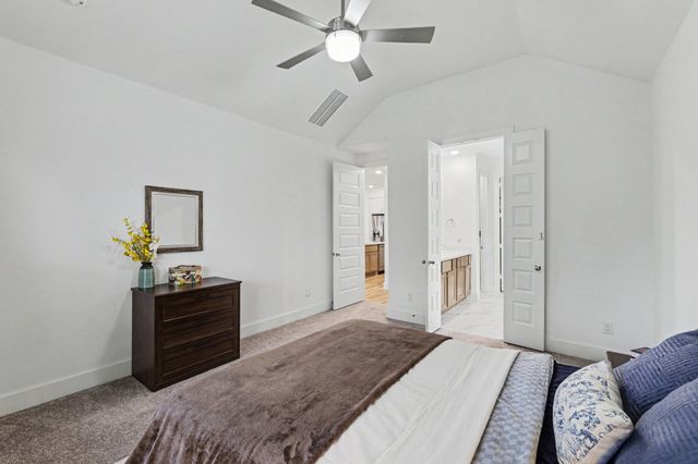 2012 Dappled Grey Avenue, Aubrey, TX 76227