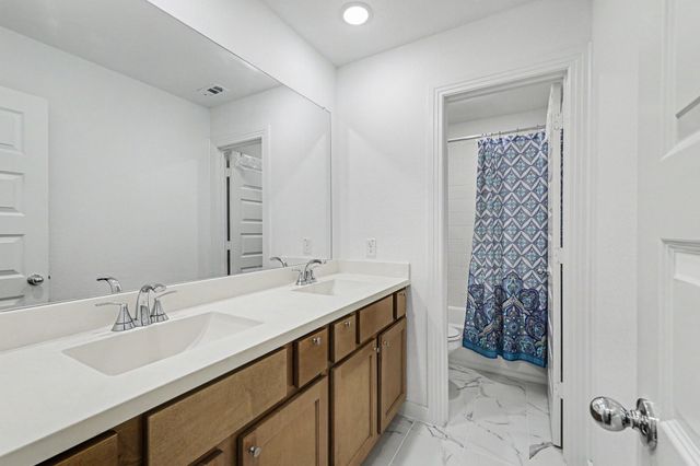 2012 Dappled Grey Avenue, Aubrey, TX 76227
