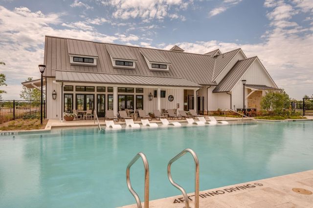 2012 Dappled Grey Avenue, Aubrey, TX 76227