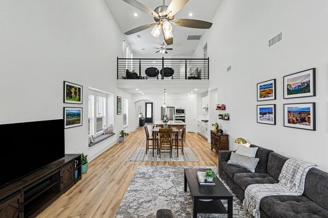 2012 Dappled Grey Avenue, Aubrey, TX 76227