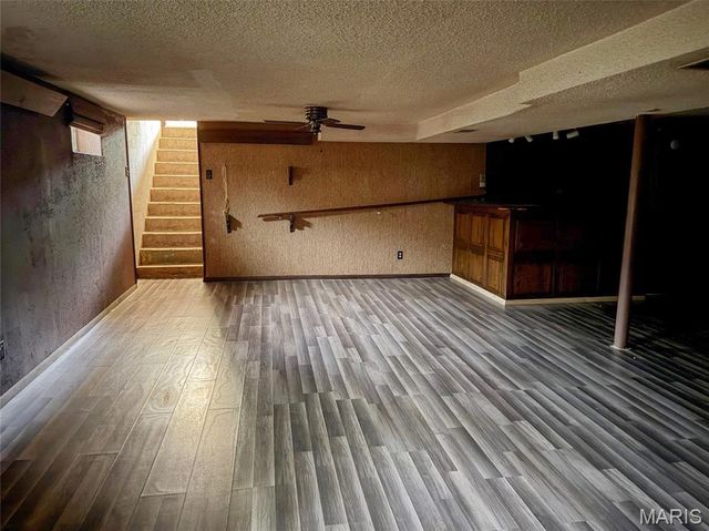 2120 Argo Drive, Florissant, MO 63031