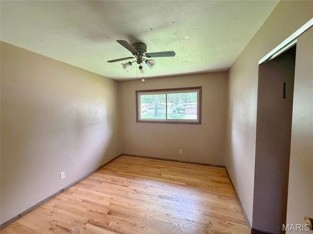 2120 Argo Drive, Florissant, MO 63031