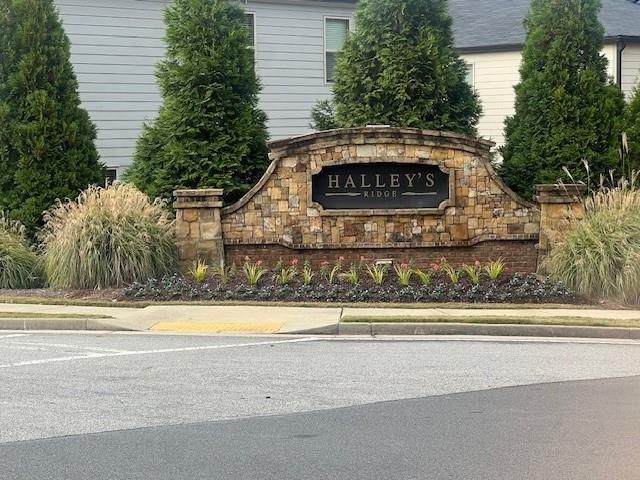 1905 Azure Grove Court, Marietta, GA 30008