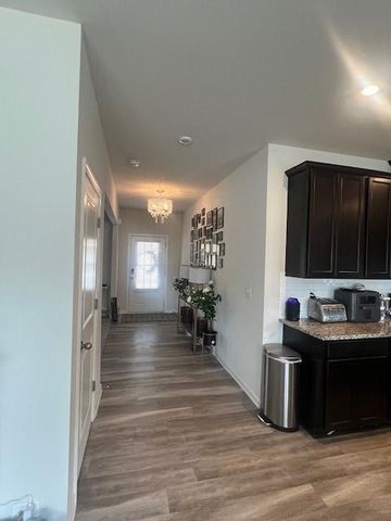 1905 Azure Grove Court, Marietta, GA 30008