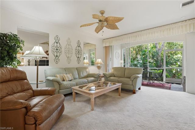 8420 Excalibur CIR R6, Naples, FL 34108