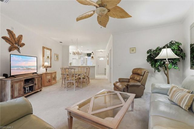 8420 Excalibur CIR R6, Naples, FL 34108