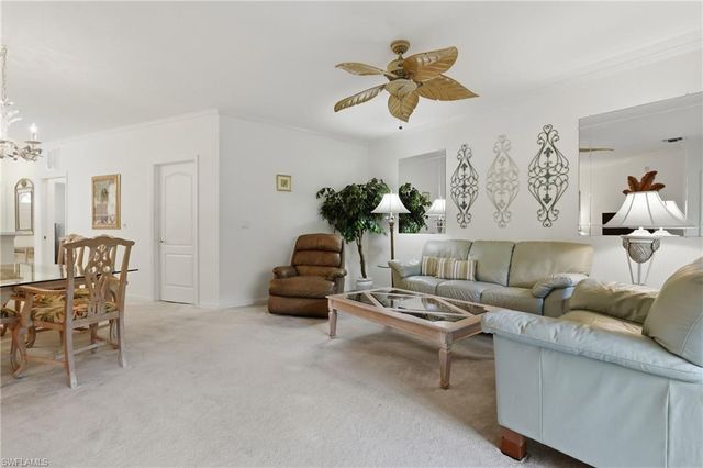 8420 Excalibur CIR R6, Naples, FL 34108