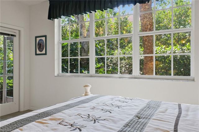 8420 Excalibur CIR R6, Naples, FL 34108