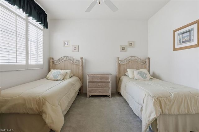 8420 Excalibur CIR R6, Naples, FL 34108