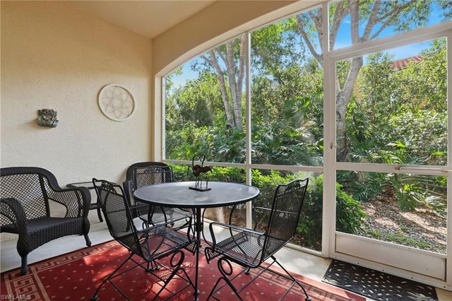 8420 Excalibur CIR R6, Naples, FL 34108